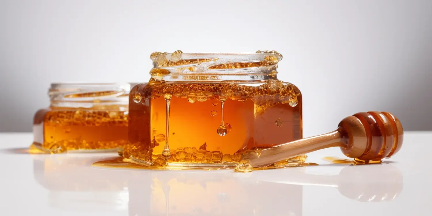 Na co jest dobry miód akacjowy?